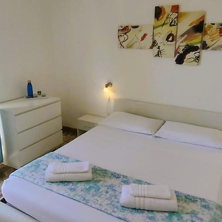 B&B Colle Dei Fiori Каляри Екстериор снимка